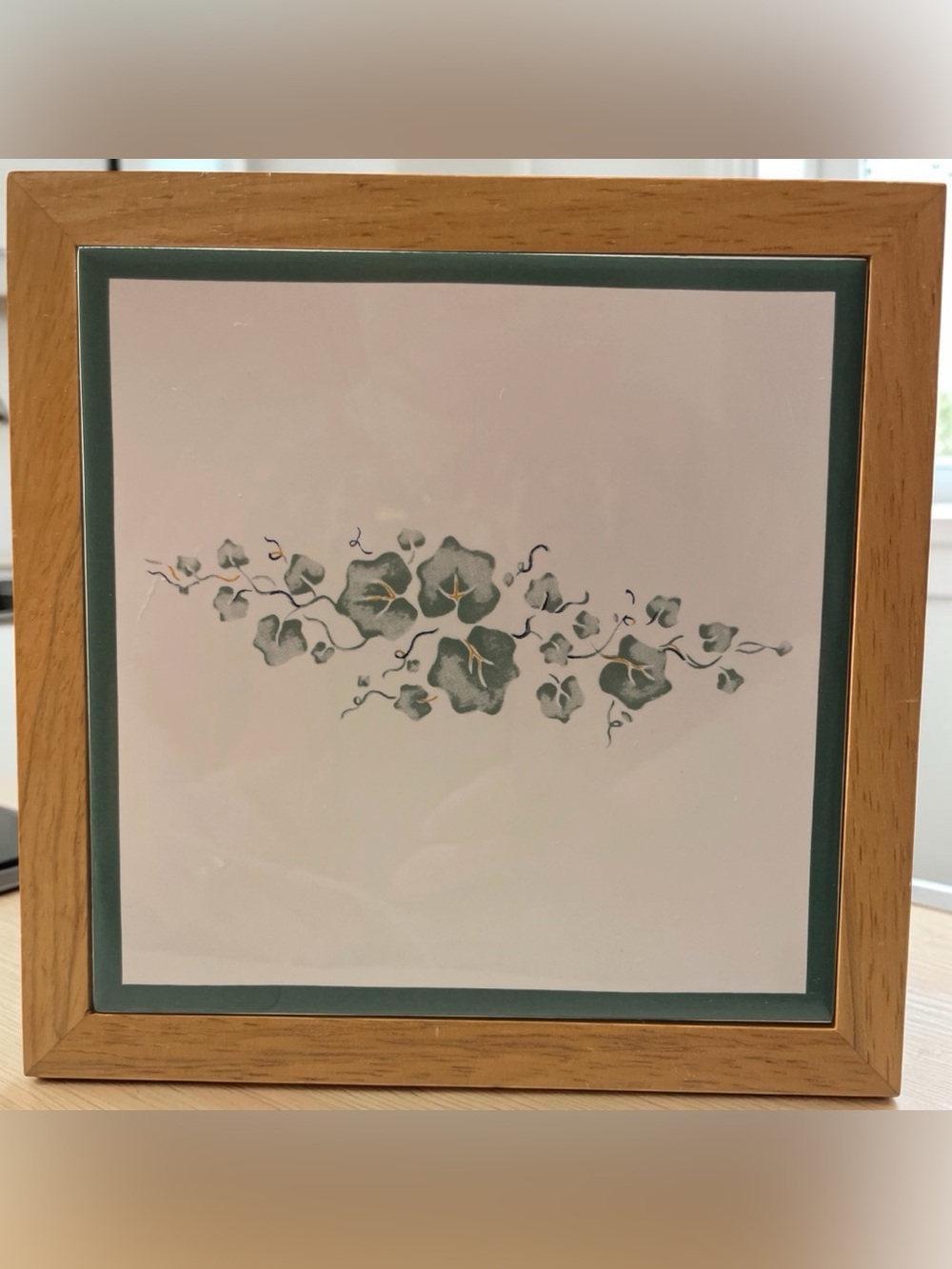 Framed 1990’s Green Floral Ivy Tile/Trivet- Home Wall Decor